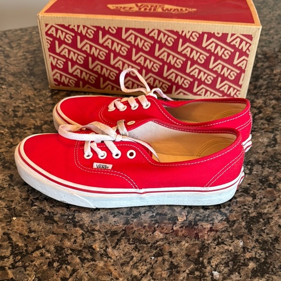 Vans Red Canvas Sneakers EUC M6 W7.5 - Picture 5 of 10